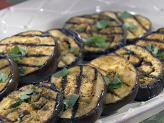 “咖喱烤茄子的照片”