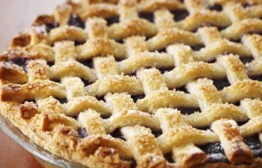 “照片蓝莓馅饼加柳条”