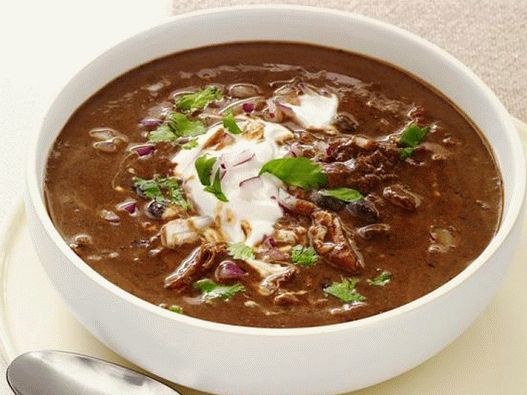 “照片豆汤用火锅在慢炖锅”