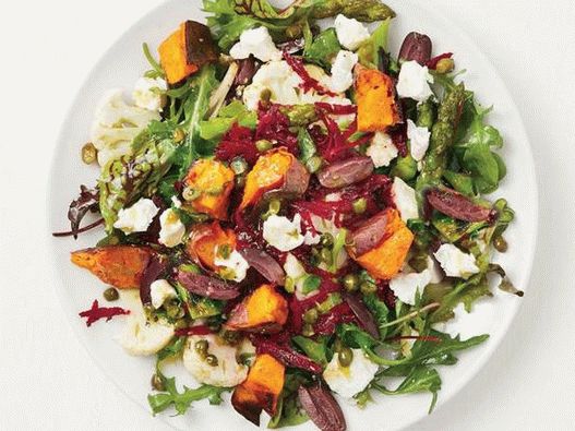 “烤土豆沙拉配烤芦笋”