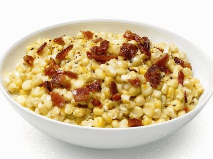 “照片玉米粥配培根”