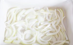 “”