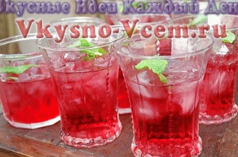 “冷风五香柠檬水”