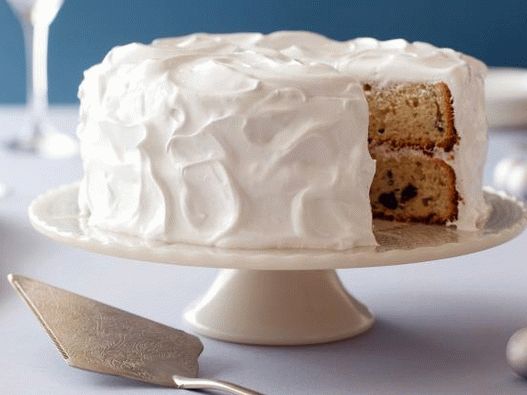 “照片一个带有棉花糖结冰的简单生日蛋糕”