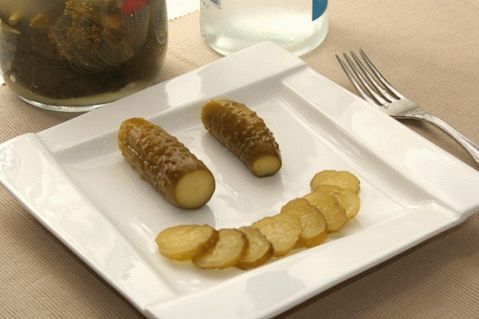 “经过验证的咸黄瓜食谱”