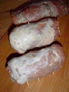 “”