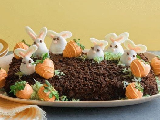 “用兔子和草莓胡萝卜的照片蛋糕”
