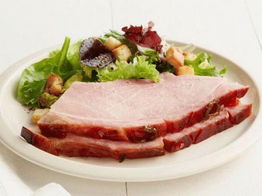 “用墨西哥胡椒制成的柑橘釉照片火腿”